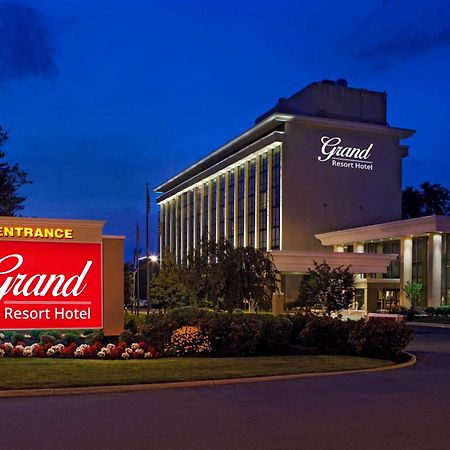 Grand Resort Hotel - Mt Laurel - Philadelphia Mount Laurel Exterior photo